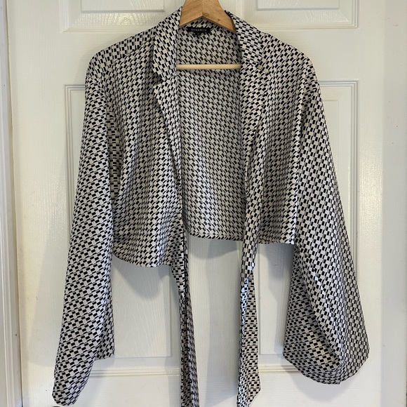Dynamite Checkered Top with Tie - Picture 8 of 10